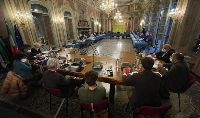 Photored a Varese, barricate in Consiglio
