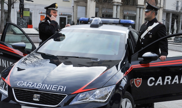 Sull’accoltellamento indagano i carabinieri di Legnano (foto Archivio)