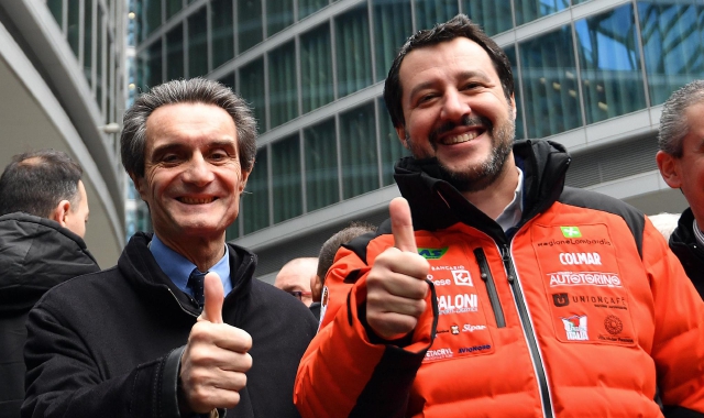 Attilio Fontana con Matteo Salvini dopo la vittoria alle regionali lombarde del 2018