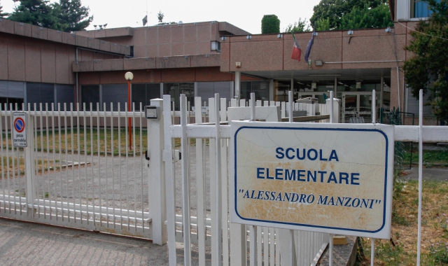 Gallarate, mal di pancia a scuola: «Frutta avariata»