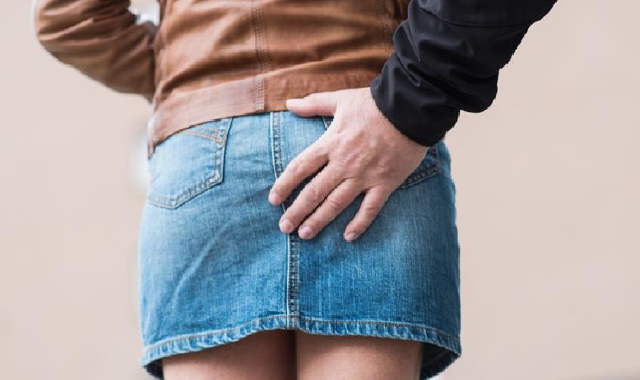 Il palpeggiamento è violenza sessuale  (foto Redazione)