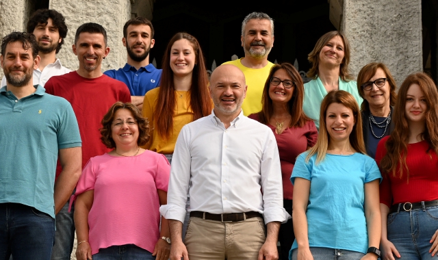 I candidati di “Besozzo per tutti” con l’aspirante sindaco Gianluca Coghetto