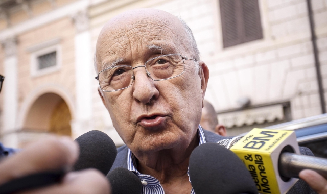L’ex presidente del Consiglio e segretario della Dc, Ciriaco De Mita