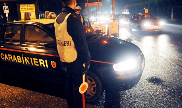 Saronno, ladri acrobati: colpo a segno