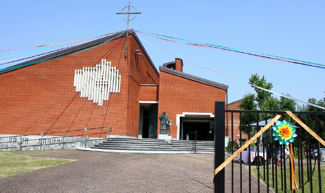 La chiesa parrocchiale del rione periferico