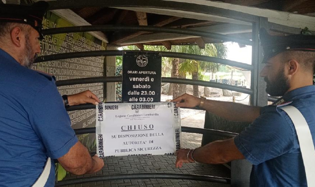 Il locale chiuso a Busto (foto Redazione)