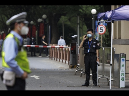 Cina, accoltellamento in un asilo, tre morti e sei feriti