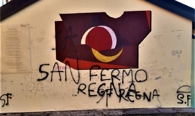 Varese, affresco sfregiato al belvedere