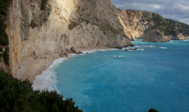 Il terremoto si è registrato nel mare davanti all’isola greca di Leucade