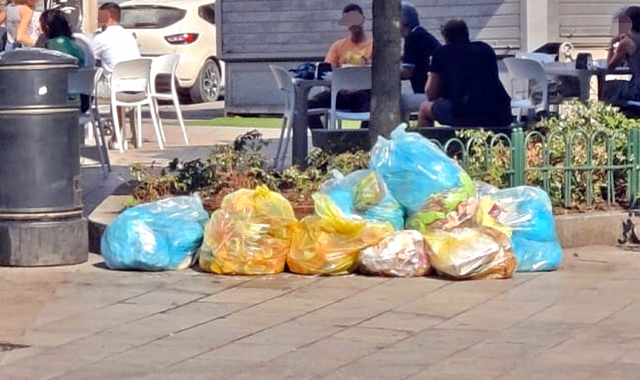 Raccolta rifiuti a Varese, Clerici: «Cittadini esasperati»
