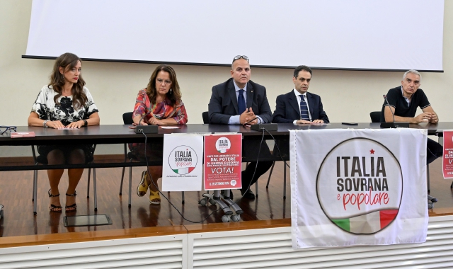 La presentazione di Italia Sovrana e popolare per elezioni politiche 2022 (foto Blitz)