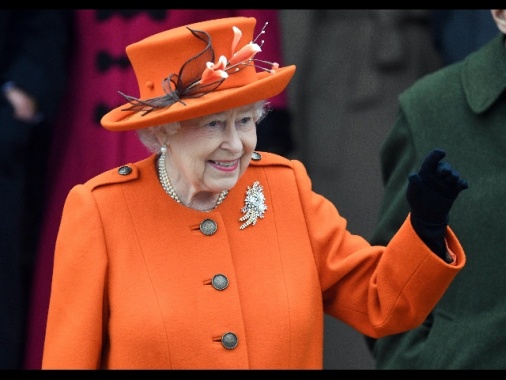 La regina Elisabetta è morta a 96 anni, Carlo è re