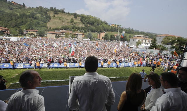 L’ultimo raduno della Lega a Pontida, nel 2019, con Salvini che parla dal palco