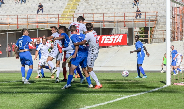 Il gol di Piraccini (foto Blitz)