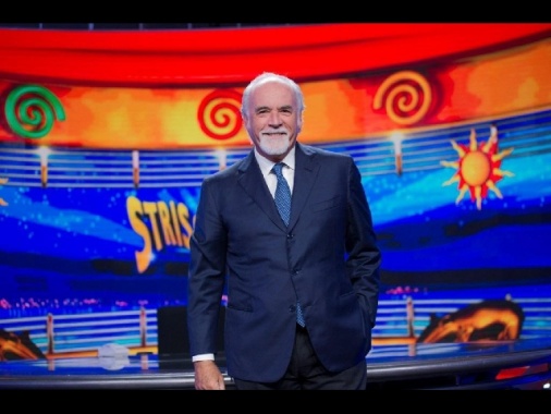 Antonio Ricci, Striscia torna dopo il voto, evitata par condicio