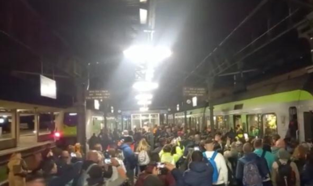 Tensione alla stazione di Domodossola (foto De Ambrosis)