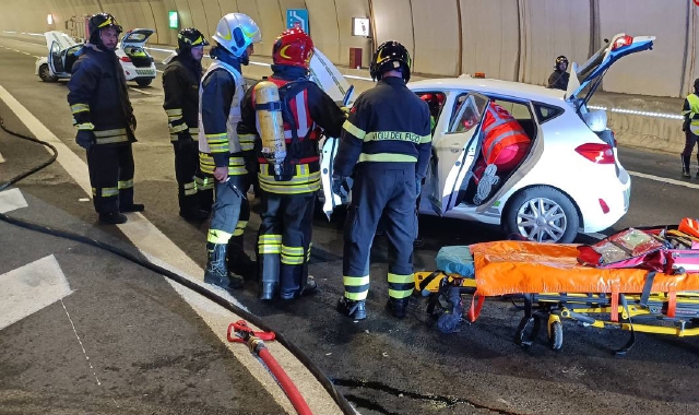 Pedemontana, scontro e incendio. Per finta