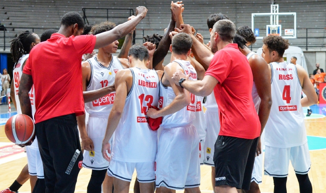 Varese comincia in casa con Sassari