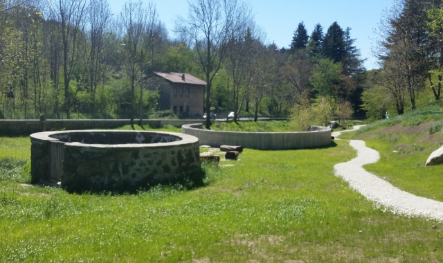 Uno scorcio delle sorgenti dell’Olona all’interno del Villaggio Cagnola