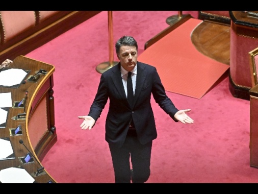 Senato: Renzi,non siamo stati noi,regolamento conti c.destra