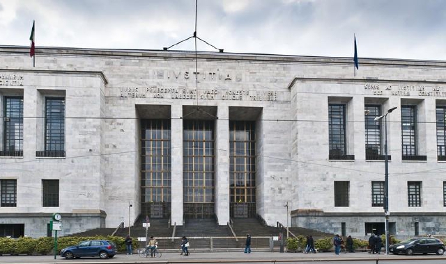 Il palazzo di giustizia di Milano (foto Archivio)