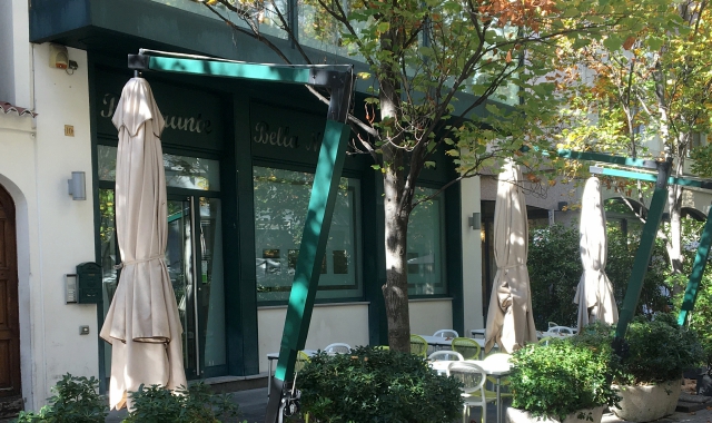 La Bella Napoli è una pizzeria storica a Varese (foto Blitz)