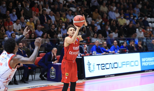 Varese vince in trasferta contro Reggio Emilia (foto Ciamillo)