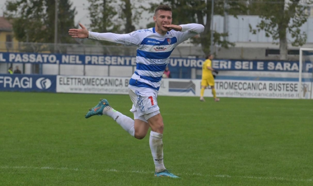 Stanzani esulta dopo il gol (Foto Blitz)