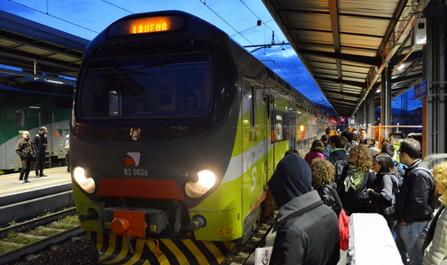Grandi disagi questa mattina per i pendolari di Trenord (foto Archivio)