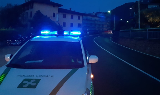 La polizia locale ha scoperto la truffa (foto Redazione)