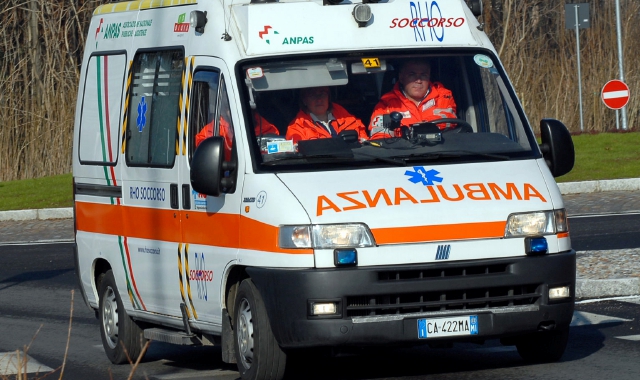 Ambulanza (foto archivio)