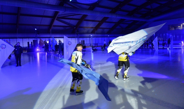 Ieri sera l’inaugurazione della Acinque Ice Arena a Varese (foto Blitz)