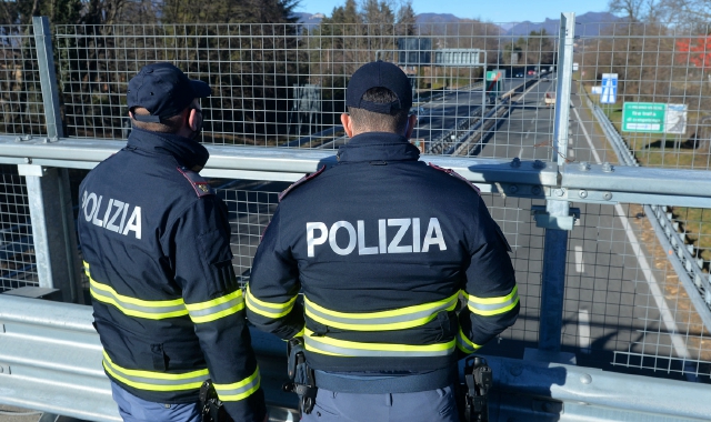 Il cinquantenne è stato arrestato dalla Polstrada