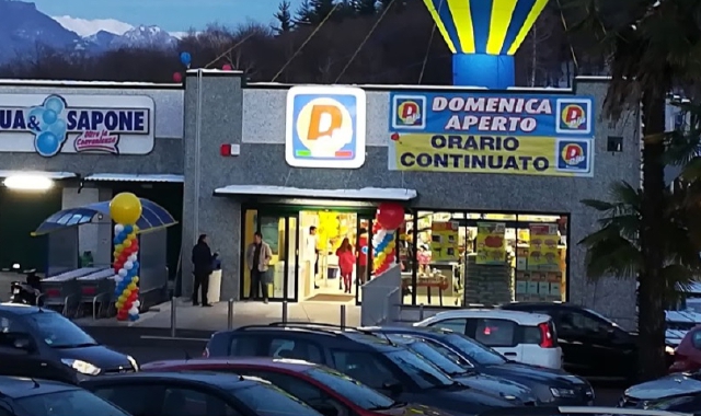 Cadegliano, rapine al supermarket: identificati dai social
