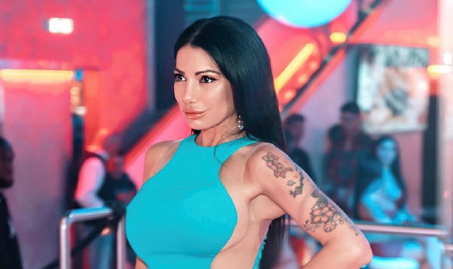 Lombardia, una pornostar sfida Fontana, Moratti e Majorino