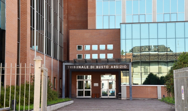 Il tribunale di Busto (foto Archivio)