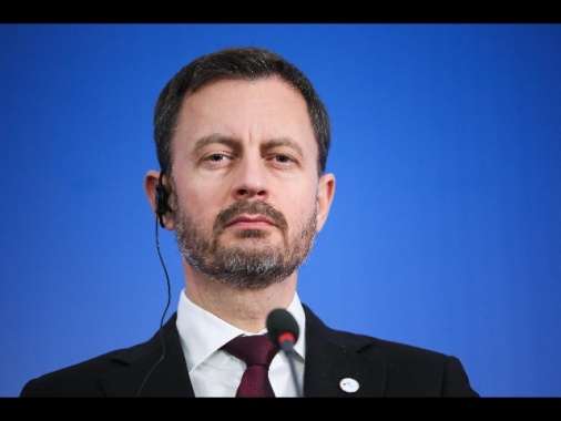Sfiduciato il governo del premier slovacco Eduard Heger