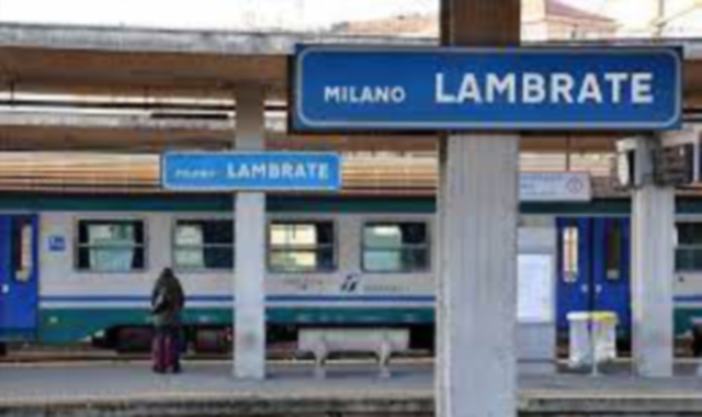Muore donna travolta dal treno a Lambrate