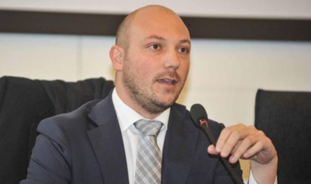 Regionali, voto online: da M5s sì a coalizione