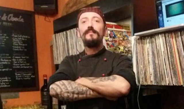 Nicola Della Valle, 47 anni, morto nell’incidente di Varano Borghi (foto tratta da Facebook)