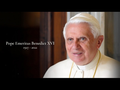 E' morto Ratzinger, primo Papa emerito