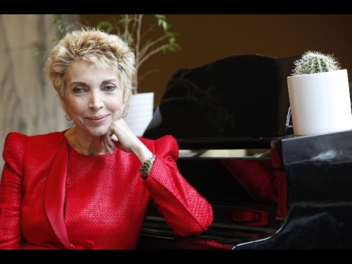 Renzo Arbore, dieci anni senza Mariangela Melato