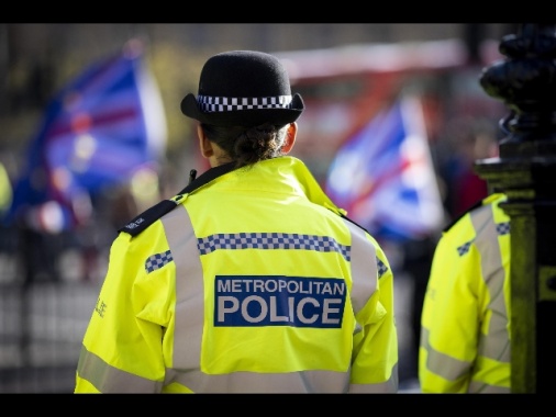 Gb: sparatoria a uscita chiesa di Londra, arrestato 22enne