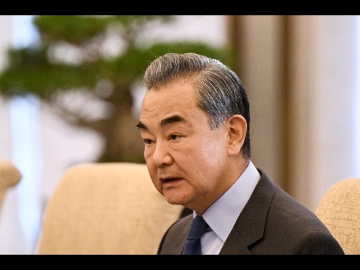 Cina: missione di Wang Yi in Italia, Francia e Russia
