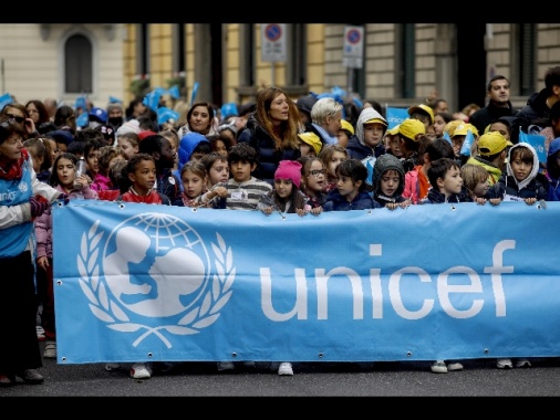 Ucraina: Unicef, 1,5 milioni di bambini a rischio depressione