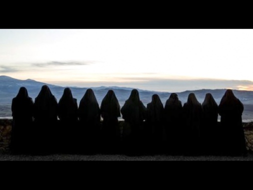 La diocesi diffida le suore di clausura a Pienza