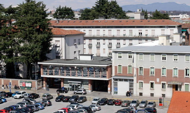 Una veduta dell’ospedale Sant’Antonio Abate (foto Archivio)