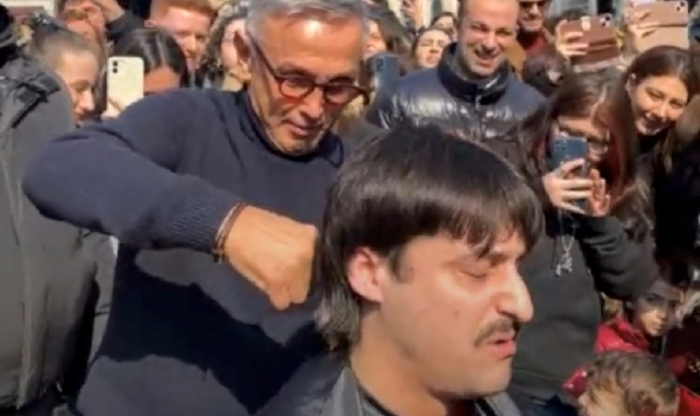 Il taglio dei capelli di Edo Immagine dalla pagina Istagram di Masterchef
