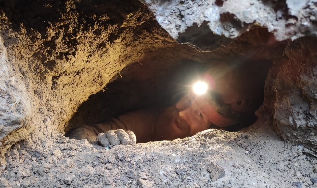La Grotta dei Mattarelli, scoperta nel 2015 nel territorio di Luvinate, ora ha un nuovo accesso scoperto dagli esperti del Cai di Varese