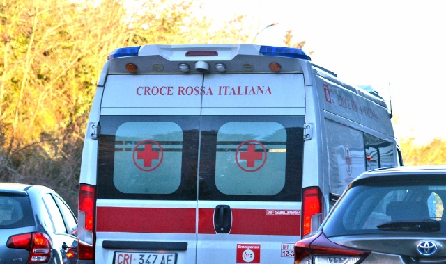 Tragedia a Cameri, muore pizzaiolo di 31 anni